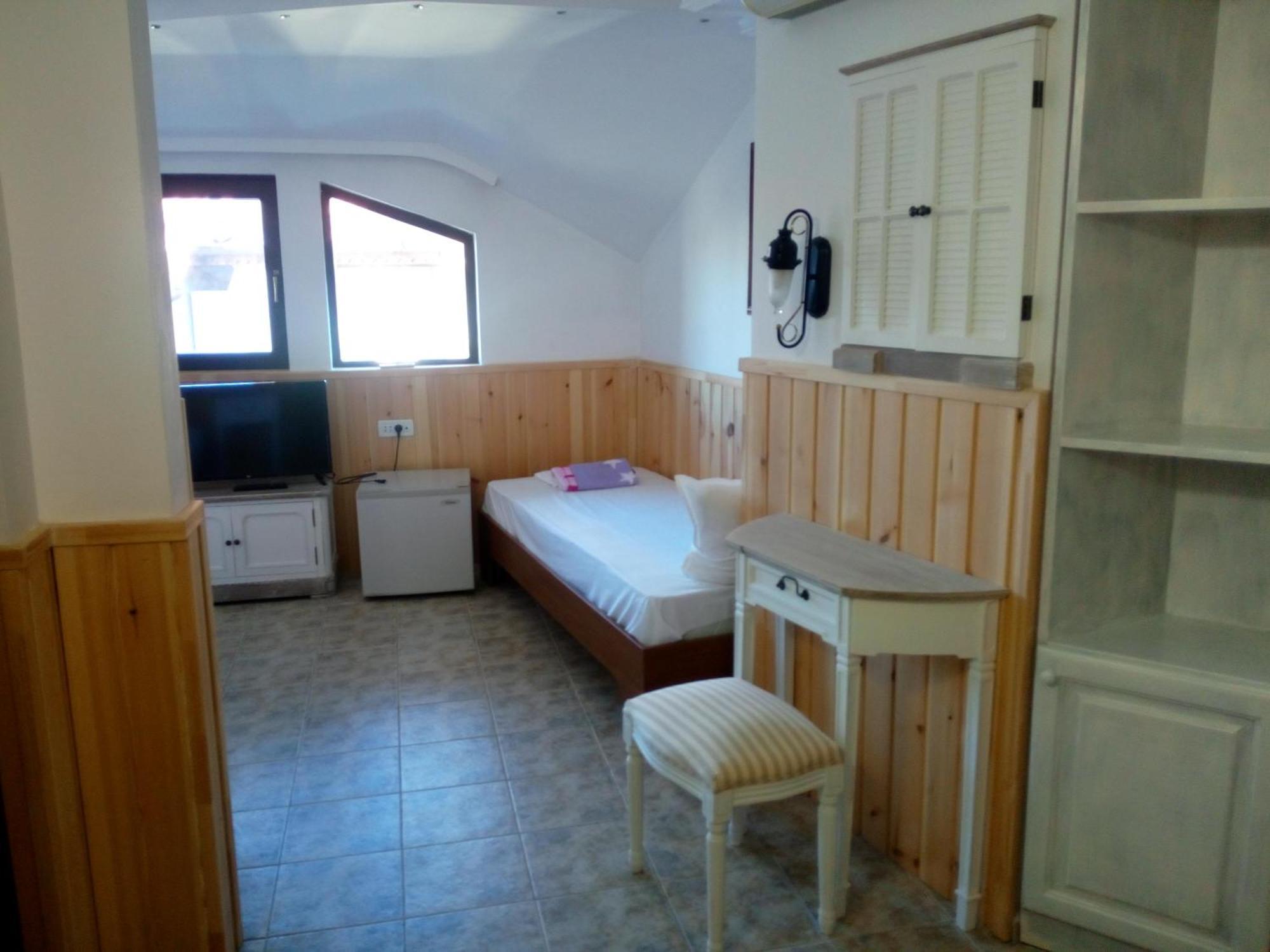 Rony Hotel Nesebar Exterior photo